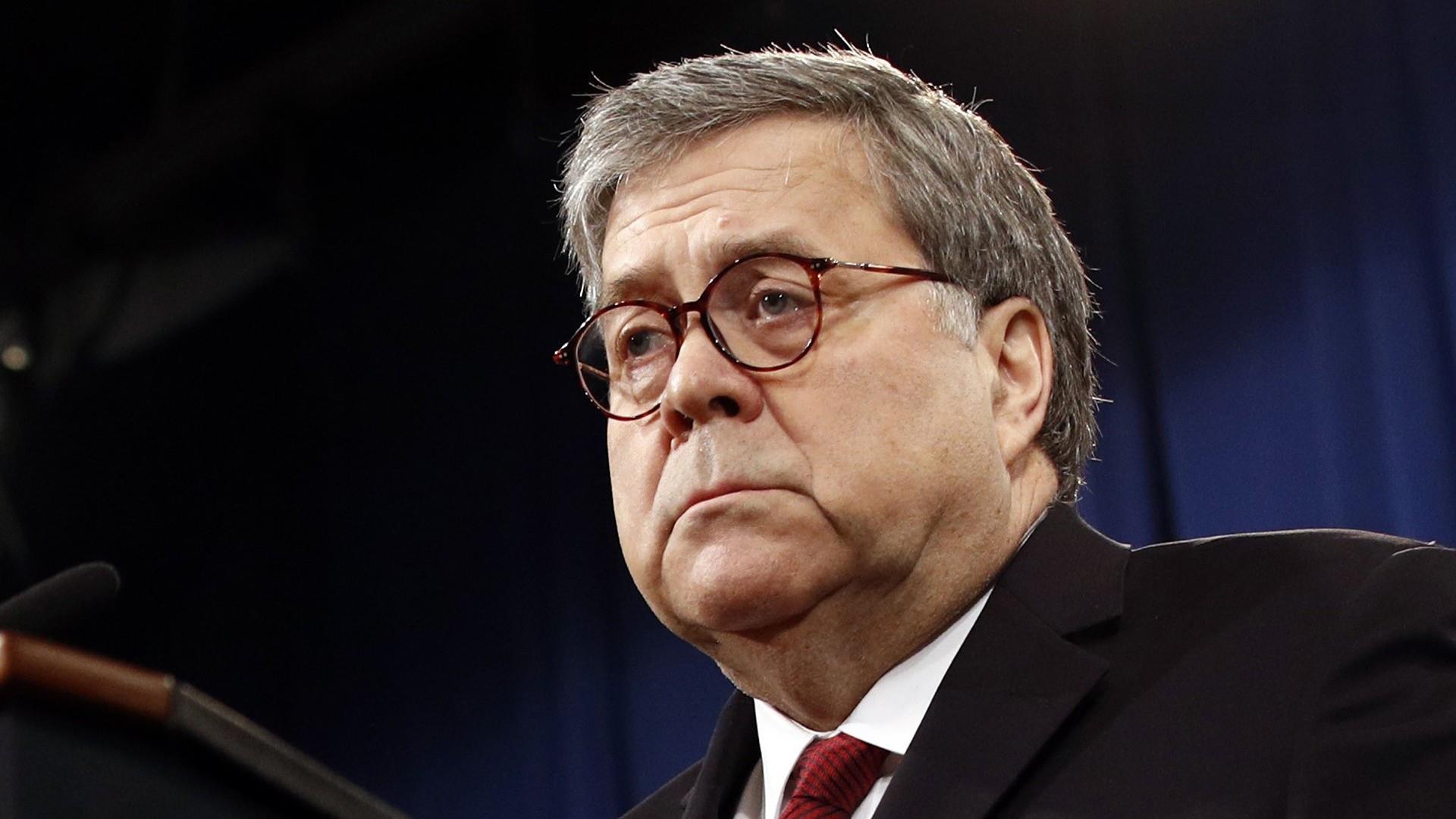 2019 MAY 1 NEW YORK TIMES MUELLER AT ODDS WITH BARR'S VIEW OF INVESTIGATION 