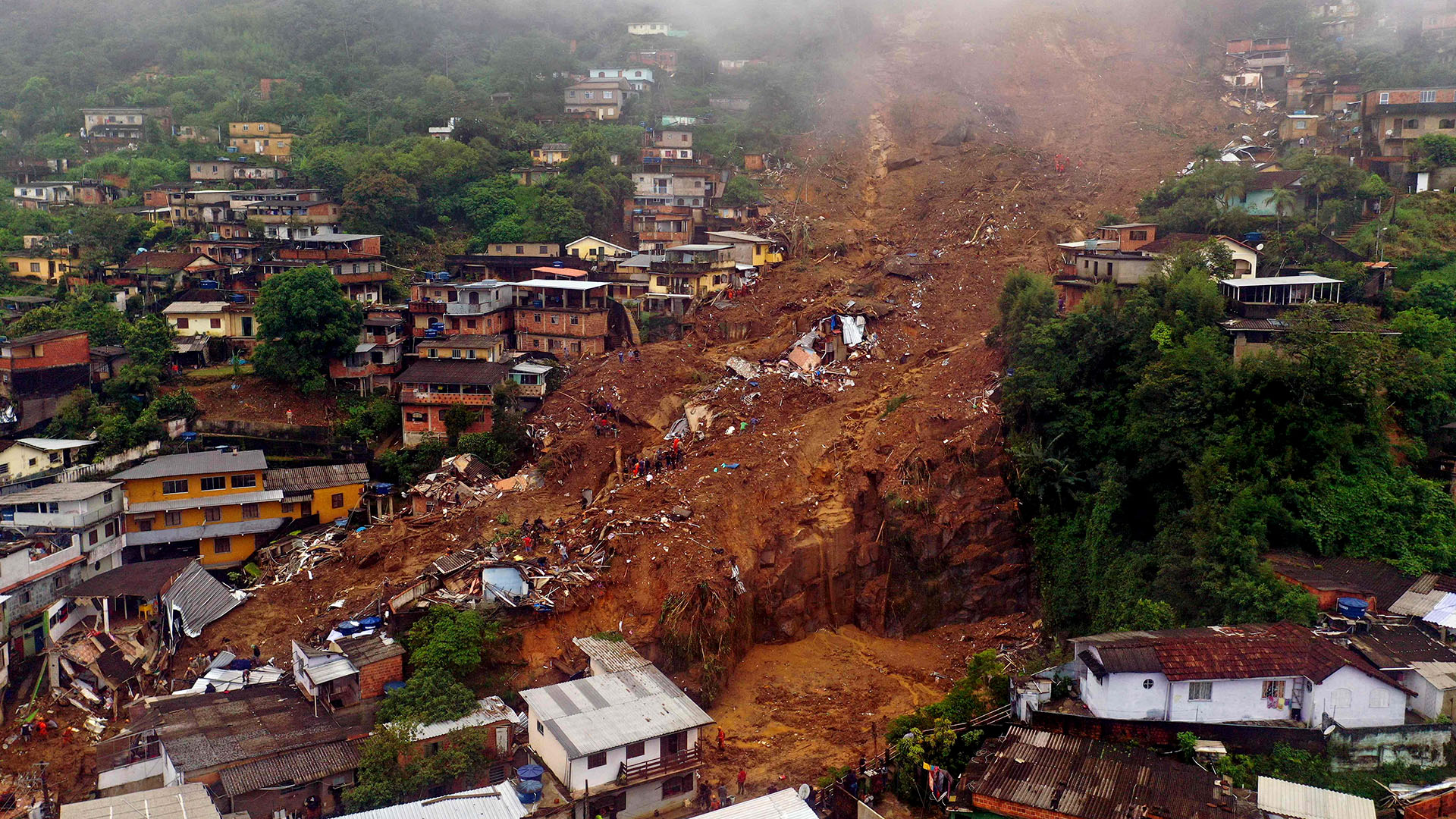 Petropolis, Brazil, hit by deadly floods and mudslides